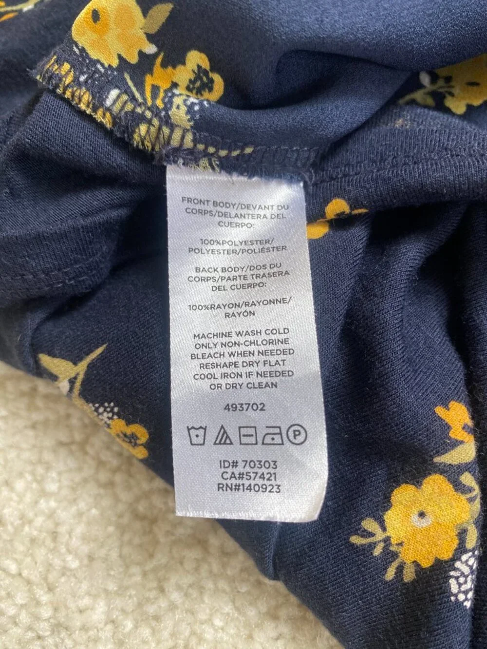 LOFT rayon poly navy yellow floral sleeveless shirt, sz XS/S